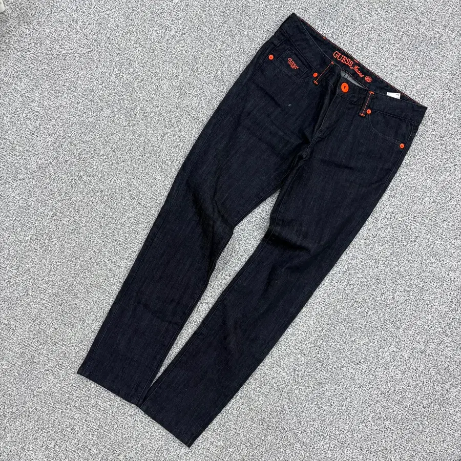 28 게스 Guess 오렌지 스티치 데님 청바지 0722J1