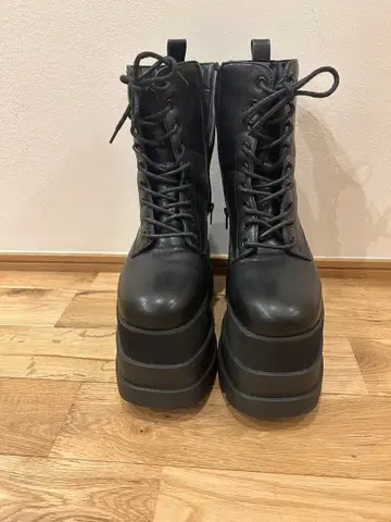 3단 레이스업 슈즈