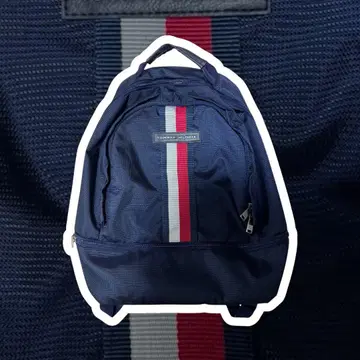 TOMMY HILFIGER 네이비 백팩