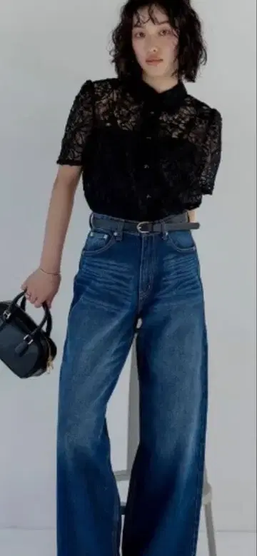 리디 코드 레이스 크롭 반팔 셔츠 ZARA