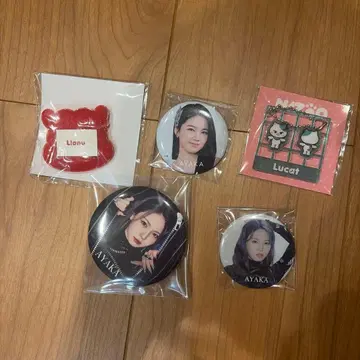 NiziU 아야카 캔뱃지 키링 묶음 판매