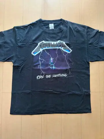 METALLICA 90s RIDE THE LIGHTNING 티셔츠 구제 의류