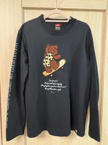 새상품급 더블 스탠다드 클로징 스케이트보드 베어 와펜 롱 T셔츠