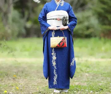파랑 후리소데 기모노 자수