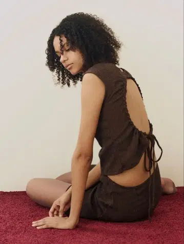 draw drawers Round Cut Tee Brown