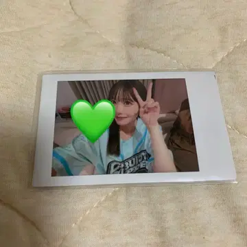사쿠라이 유이 프린트 폴라로이드 유니폼 의상