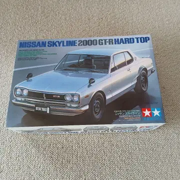 TAMIYA 1/24 닛산 스카이라인 2000GT-R 프라모델