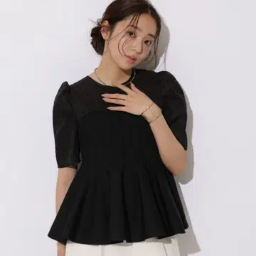 JUSGLITTY 5부 소매 도트 블라우스 레이어드 니트 이번 시즌 최신작