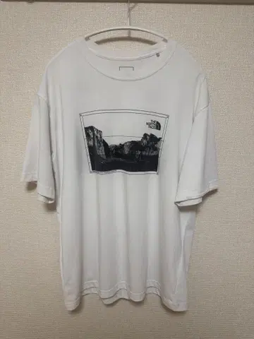 THE NORTH FACE 그래픽 T셔츠 L 화이트