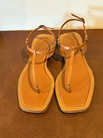 PELLICO 쪼리 샌들 THONG SANDAL 펠리코 plage