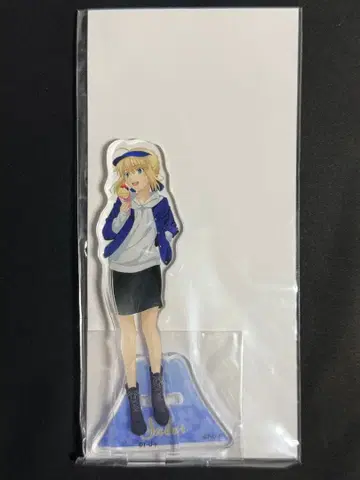 FGO 후지큐 콜라보 아크릴 스탠드 미개봉 새상품 알토리아 세이버