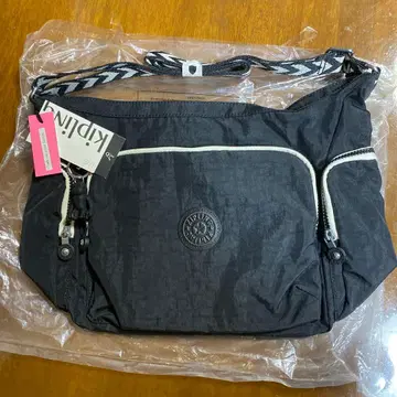 Kipling 숄더백 블랙