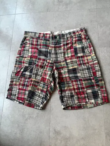 J.CREW 패치워크 숏팬츠 33