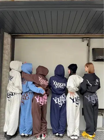 Younger Song 셋업 블루