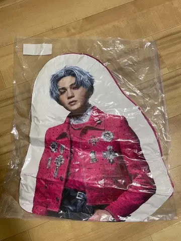 야기 유세이 BOT 다이컷 쿠션