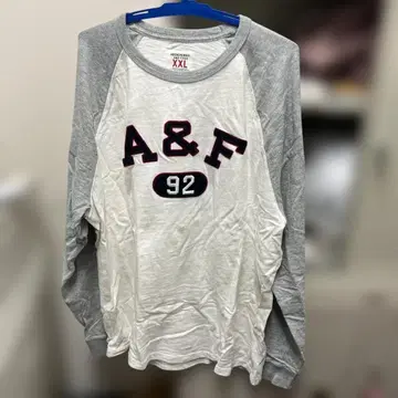 Abercrombie & Fitch 긴팔 T셔츠 XXL
