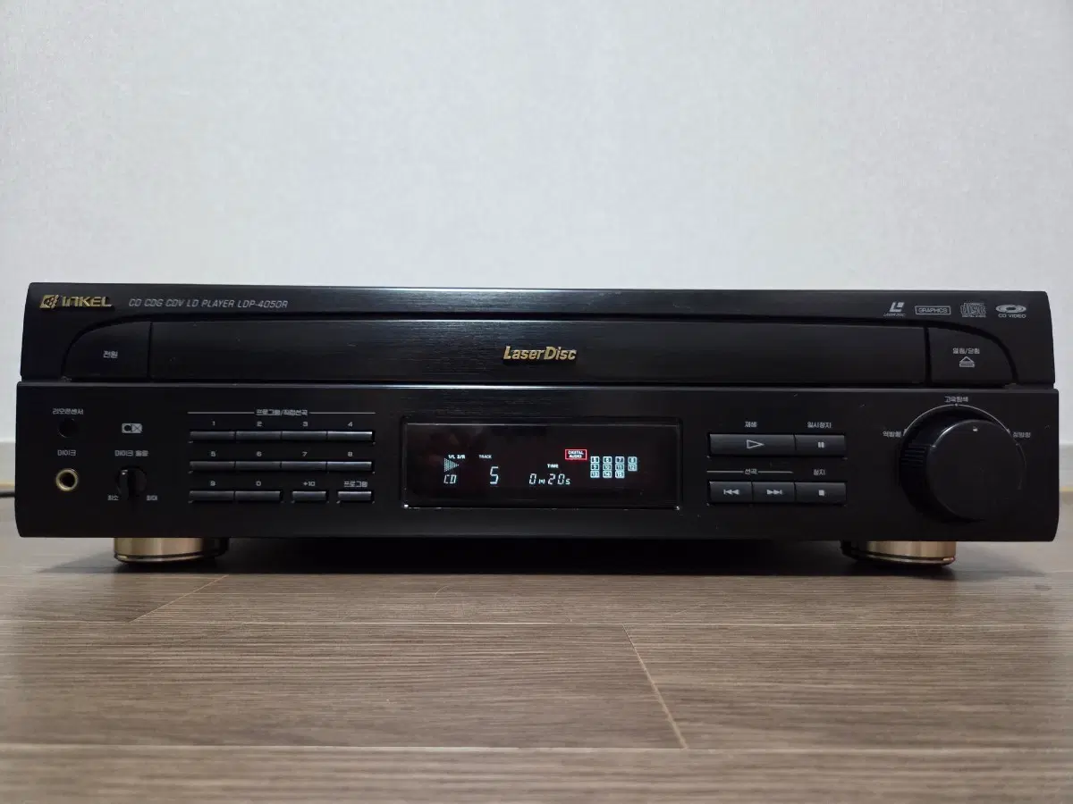 인켈 LD,CD플레이어 LDP-4050R