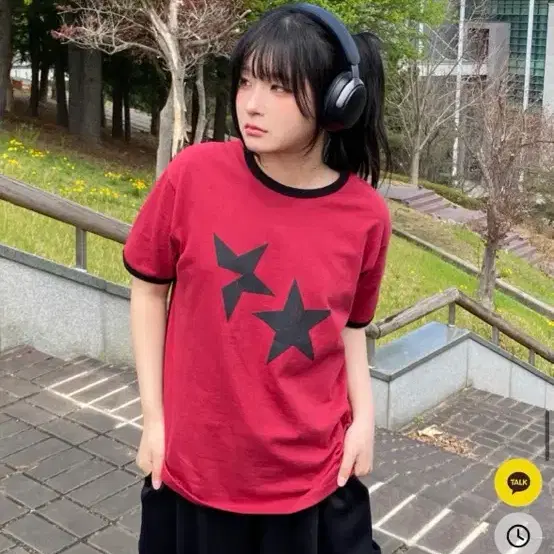 에이블리 리프클로젯 더블스타 링거 반팔티 레드