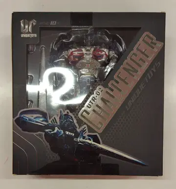 UNIQUE TOYS CHALLENGER UTR-02