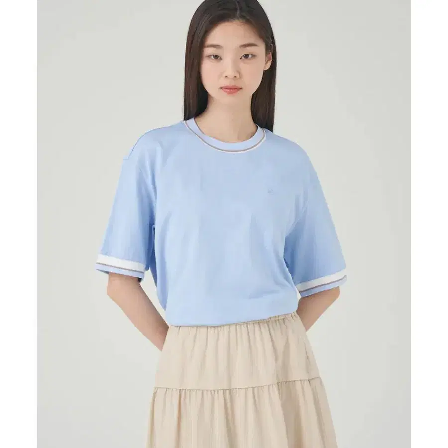 빈폴 하늘색 반팔 티셔츠