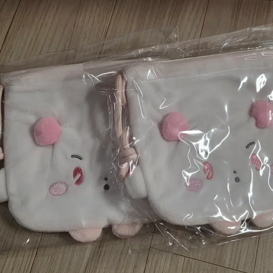 베이비므메미므 스트링파우치
