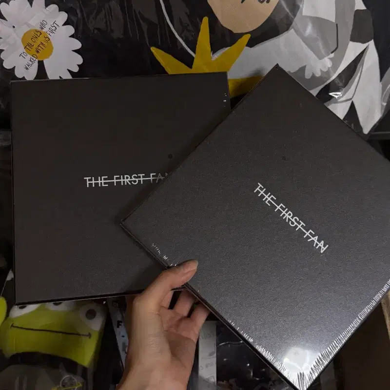 피스마이너스원 x 토이 스토리 더 퍼스트팬 스카프 01, 03 실크