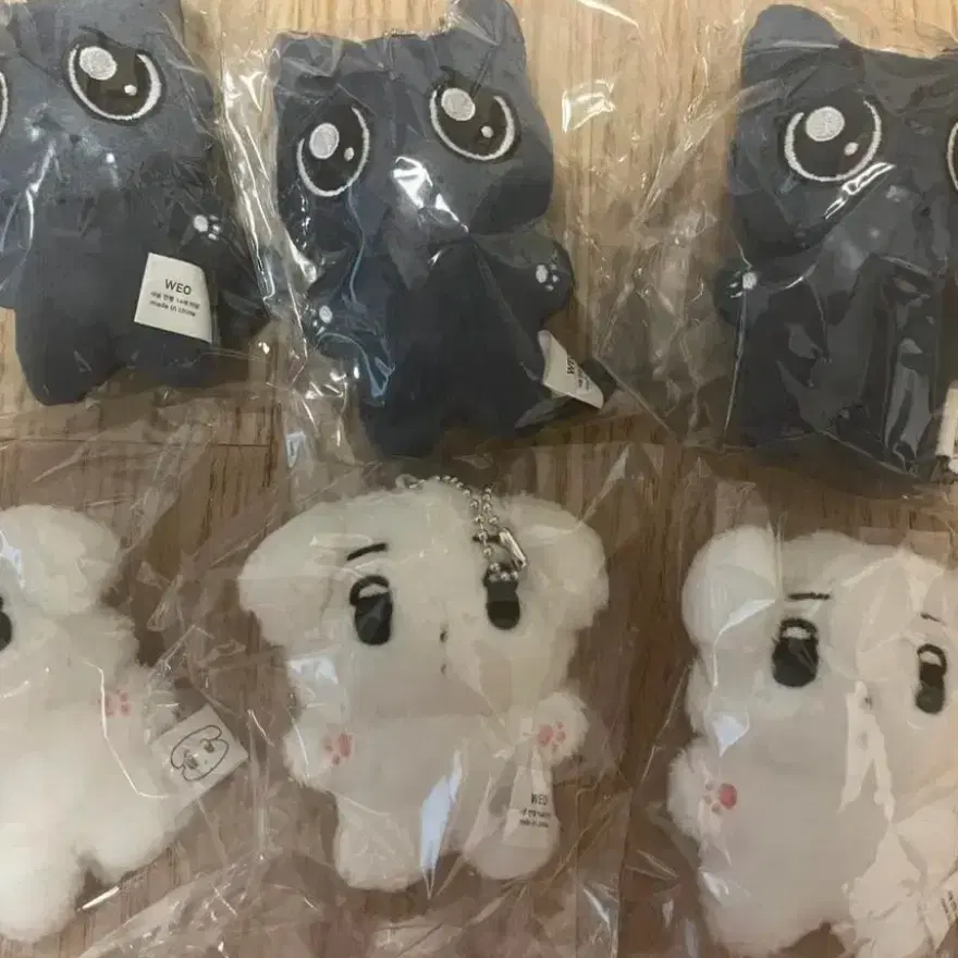 미개봉 에스파 카리나 윈터 인형 직직이 직냥이 양도 판매
