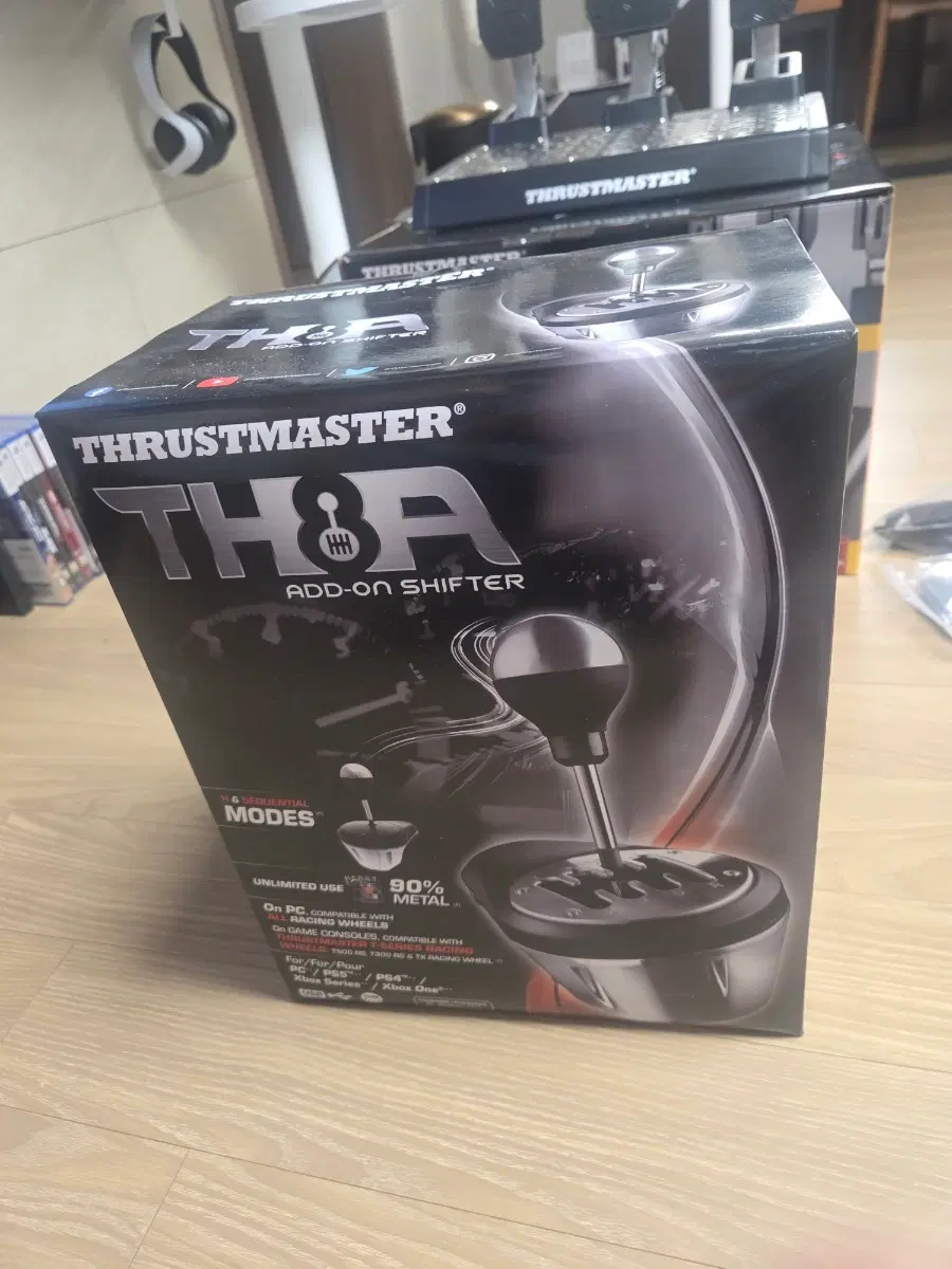 트러스트마스터 TH8A 애드온 시프터