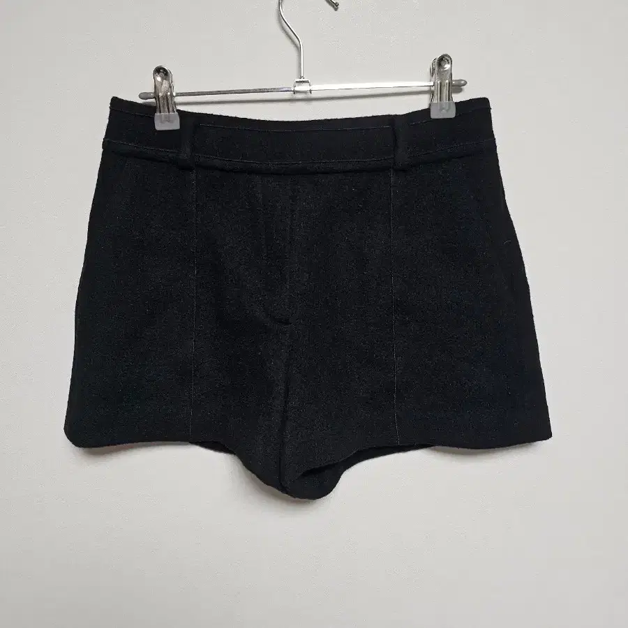 오브제 울 반바지