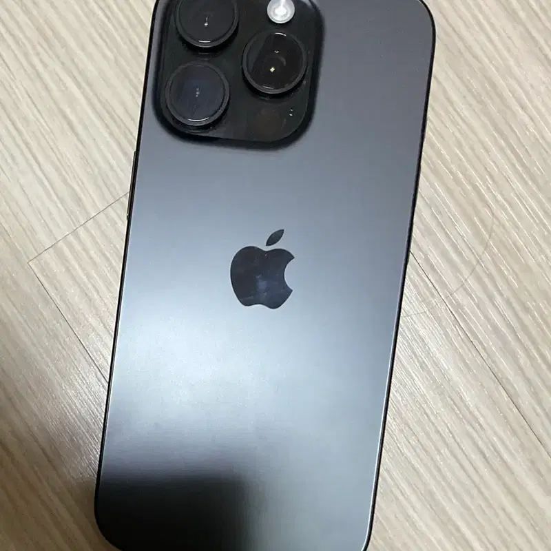 아이폰 16 프로 블랙티타늄 256GB