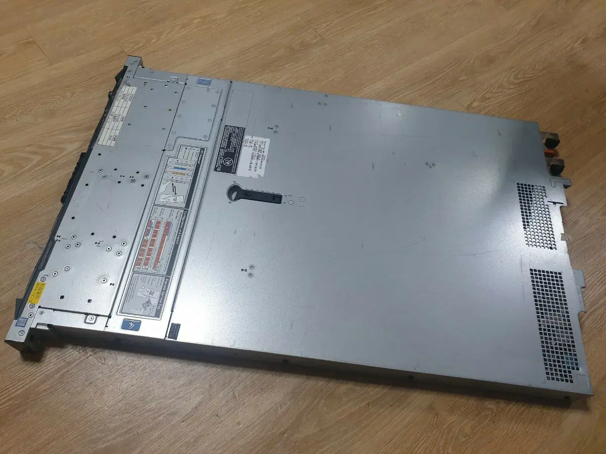 델 서버 DELL EMC R440 1U 2cpu 정상작동