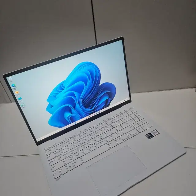 LG그램 노트북 16ZD90SU 16인치 U5/램16/SSD256