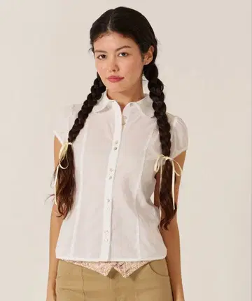 tinajojun 컴팩트 캡 슬리브 블라우스 화이트