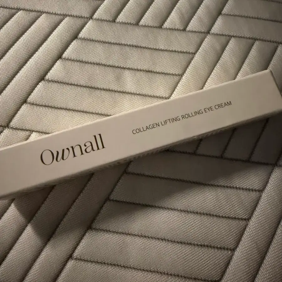 Ownall 콜라겐 리프팅 롤링 아이 크림