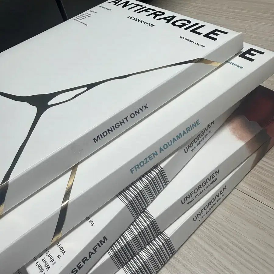 르세라핌 개봉앨범