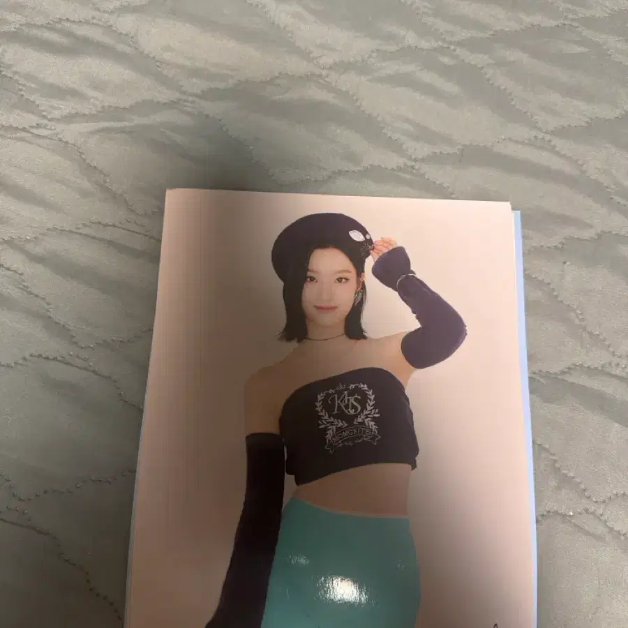 프로미스나인 프로미스데이 포스터 세트