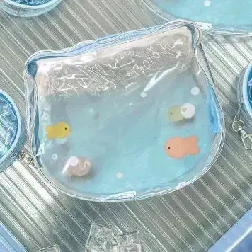 다이소 썸머 글로시 시리즈 투명 어항 파우치