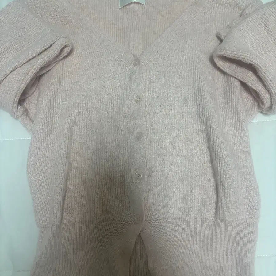 핑꾸 가디건