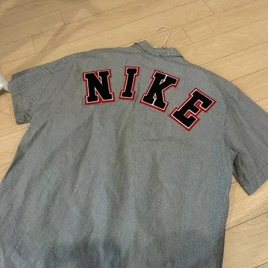나이키 셔츠 오버핏 m