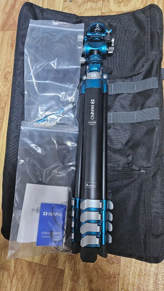 벤로 TCBA15 삼각대 블루/블랙