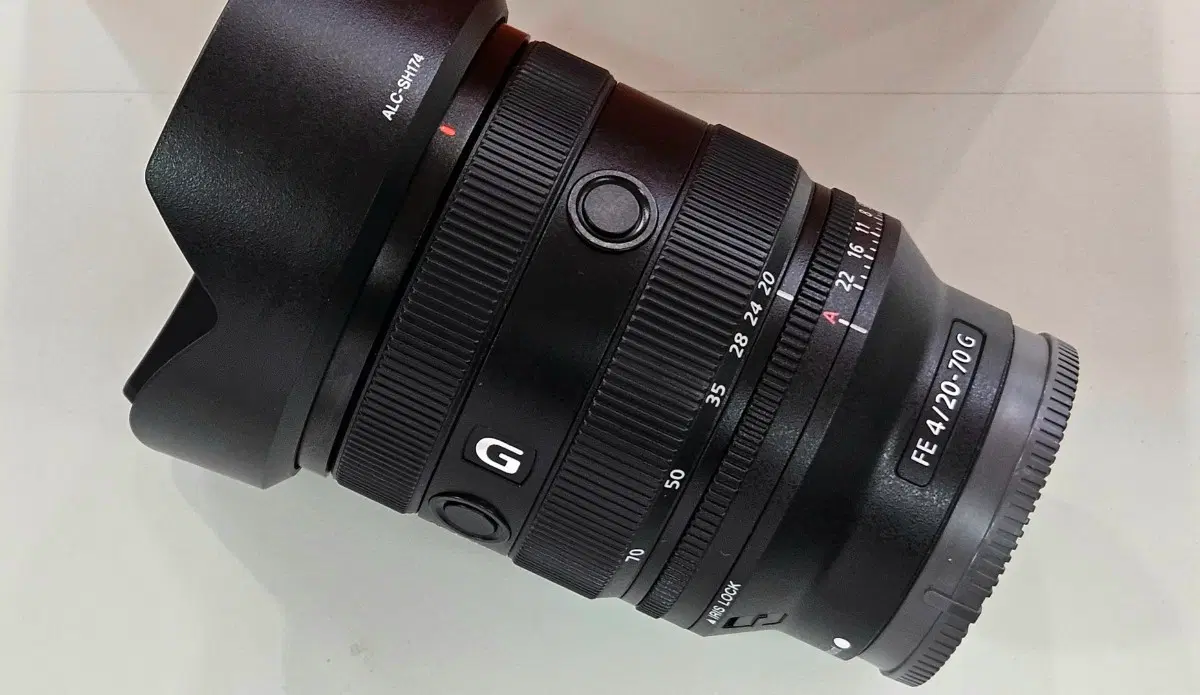 신품급> SONY FE 20-70mm F4 G SEL2070G 소니풀프레임 표준줌렌즈