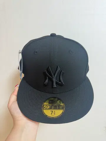 MLB 뉴욕 양키스 베이직 피티드캡 블랙/블랙 새상품