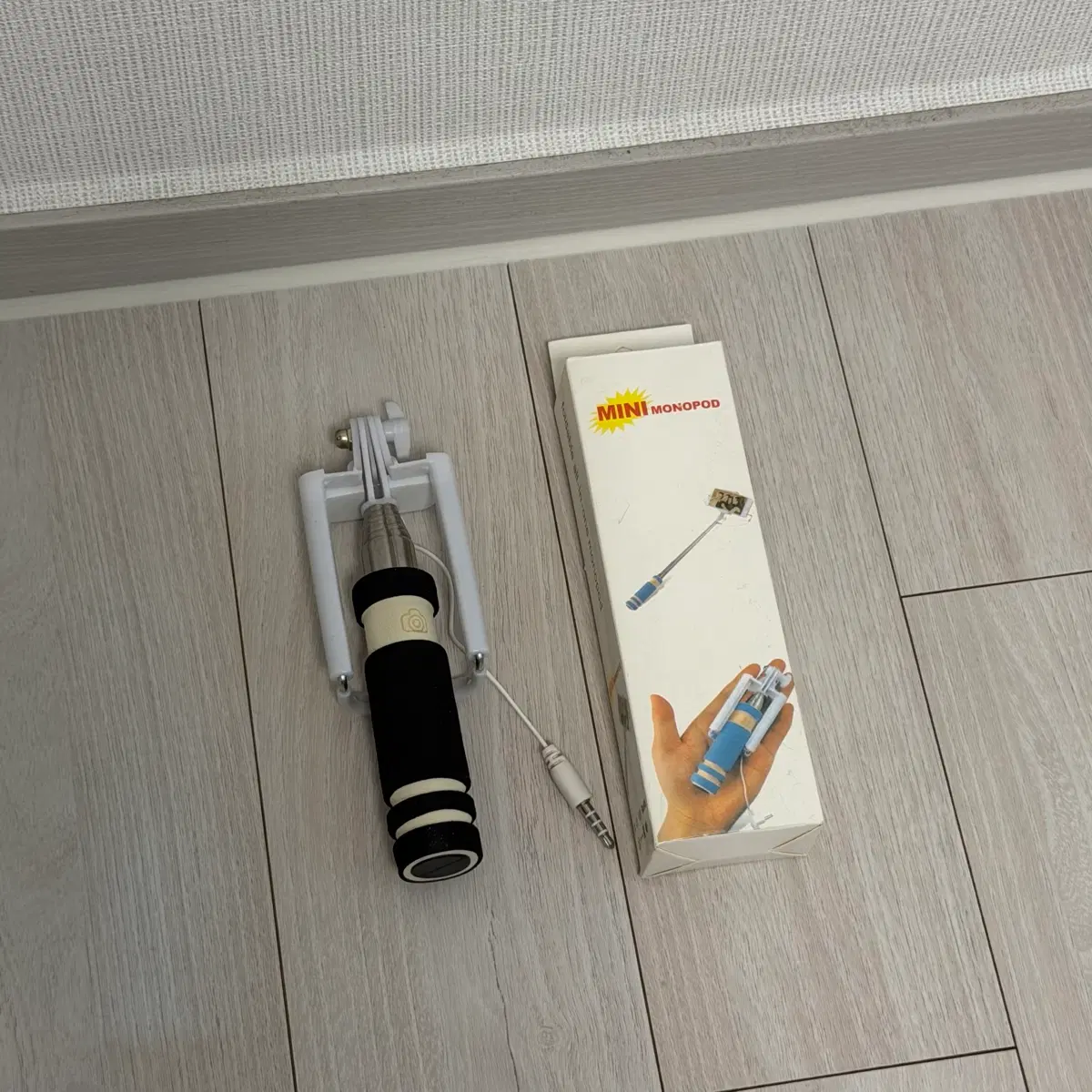 (블랙, 그린) 유선 3.5mm 셀카봉