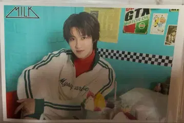 M!LK 브로마이드 묶음 판매