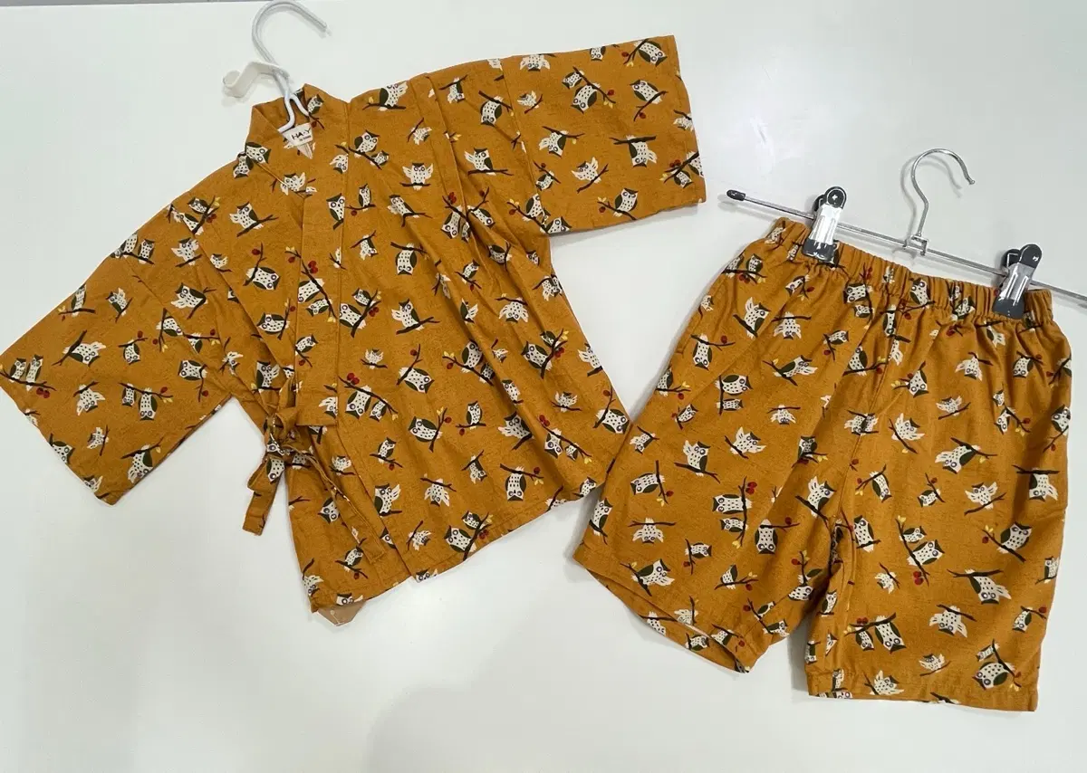 일본 100 아동 부엉이 유카타 상하의 세트. 잠옷
