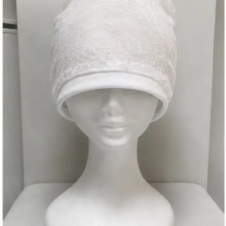 로즈 레이스 레이어드 비니 Rose Lace Layered Beanie