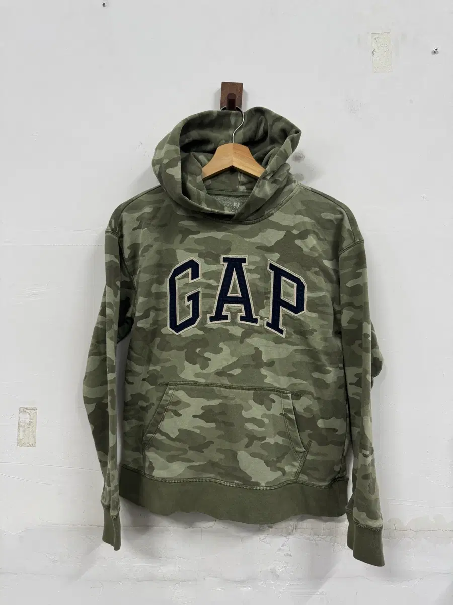 (160/XXL)갭 카모 후드티