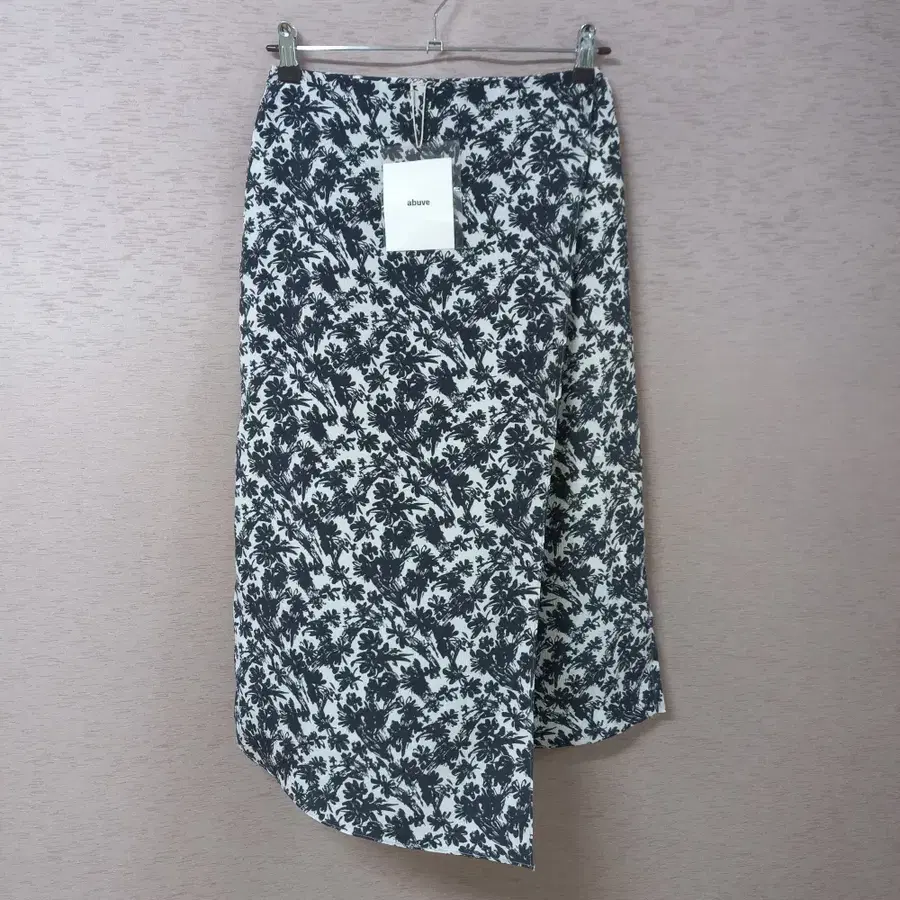 B7-24/ABUVE 블랙 프린트 스커트 여성