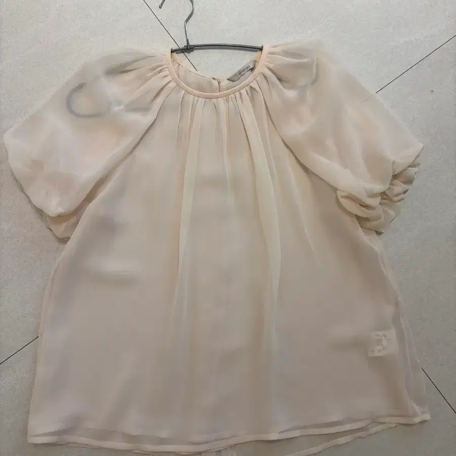 케네스레이디 쉬폰 벌룬 반팔 피치 베이지 핑크 블라우스 55