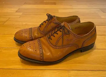 스코치 그레인 가죽 신발 브라운 25.5cm